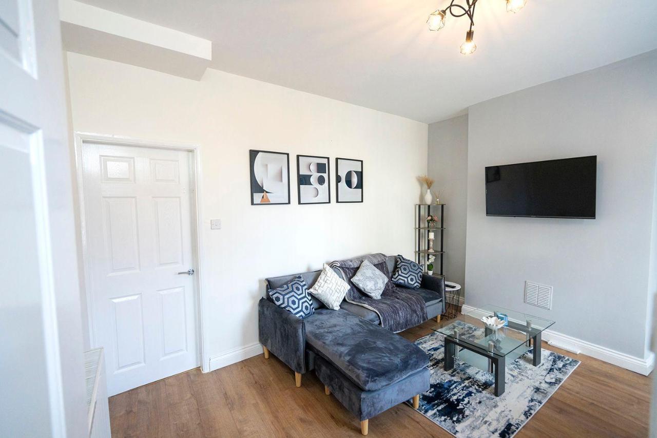Entire House-Merseyside-Liverpool Биркенхед Екстериор снимка